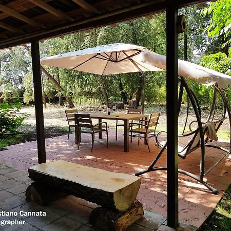 Chalet Villa Fini Fleri Luaran gambar